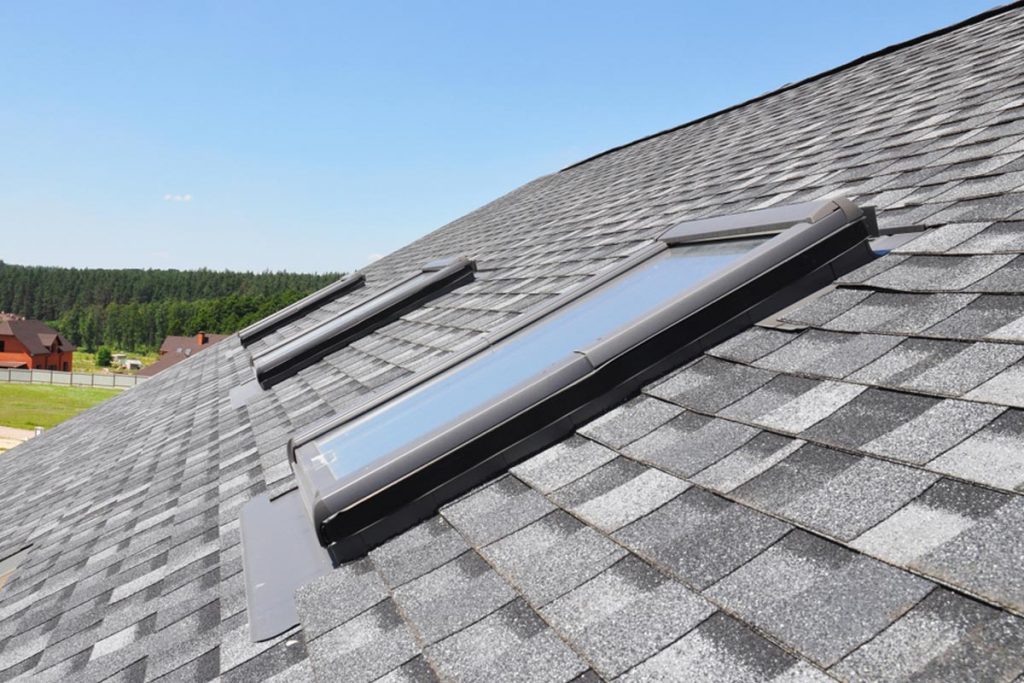 5 Ways To Reduce The Cost Of A Roof Replacement