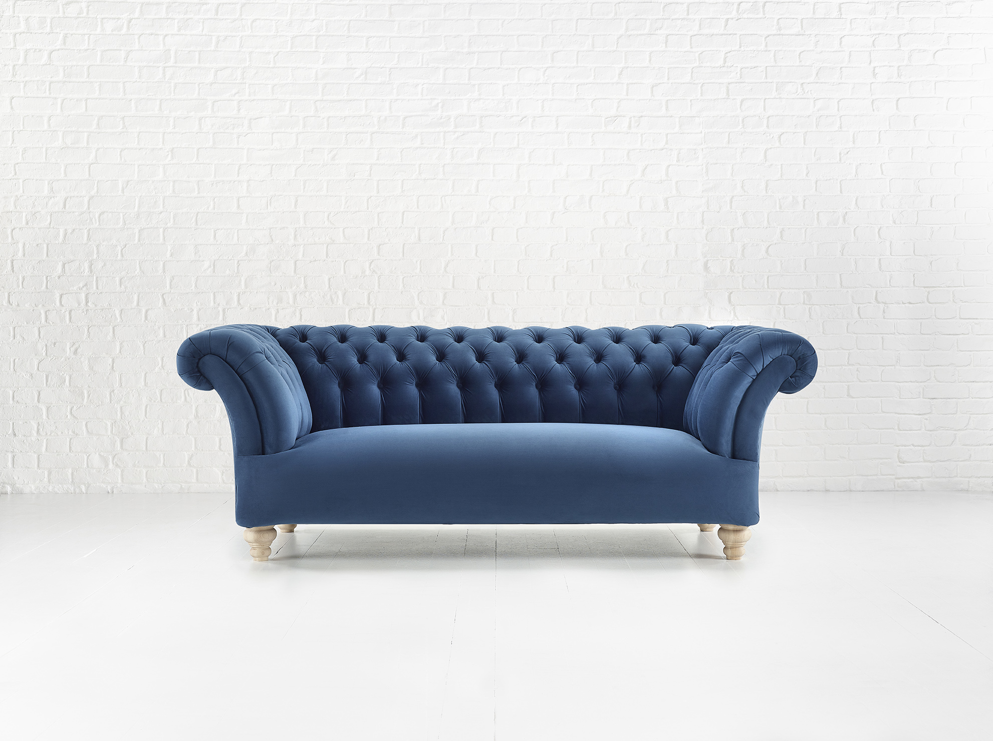 5 Reasons to Love Blue Velvet Sofa